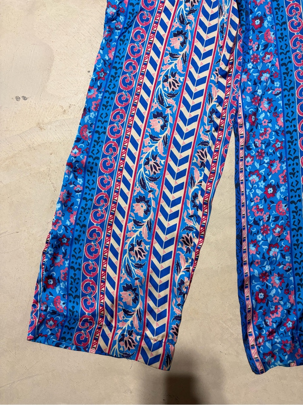 Zara Blue Multi-Pattern Wide-Leg Pants - Picture 4 of 14